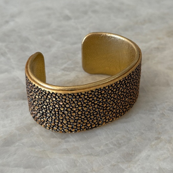 Lema J Handmade Cuffs for a Cause Bracelet Shagreen Karma for Cara Foundation - Picture 3 of 7